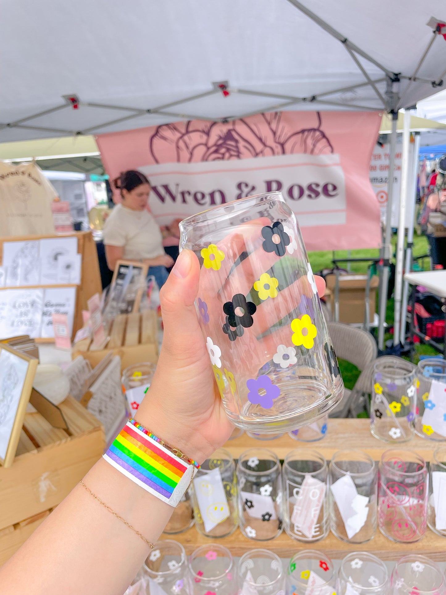 Love is Love Can Glasses